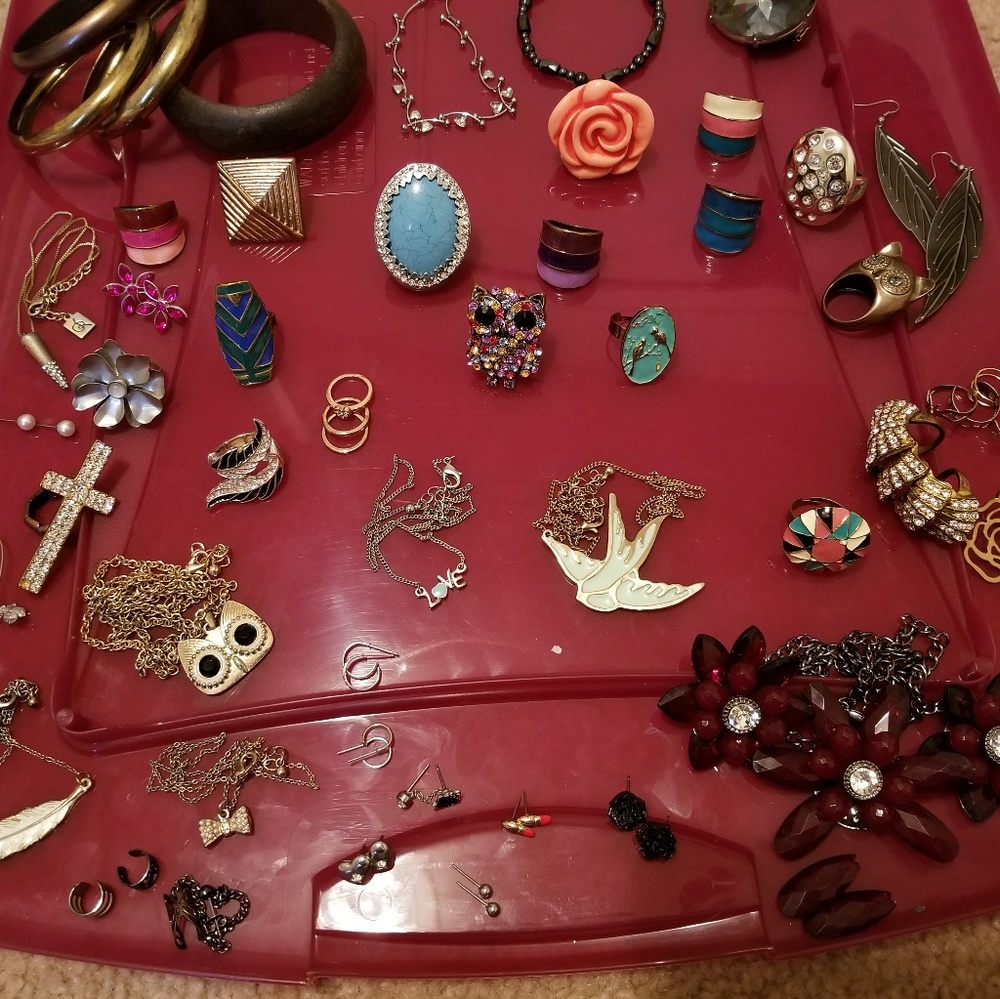 40+ Used Costume Jewelry lot